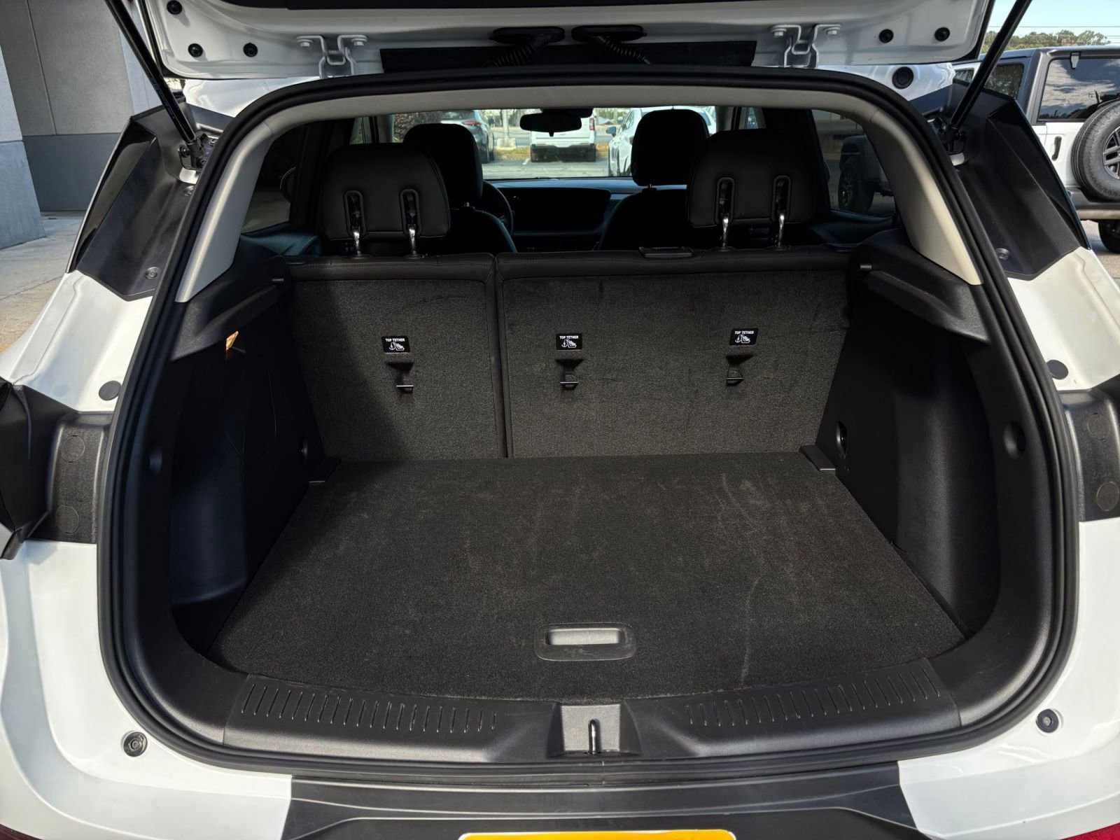 Used 2025 Buick Encore GX Preferred image 31