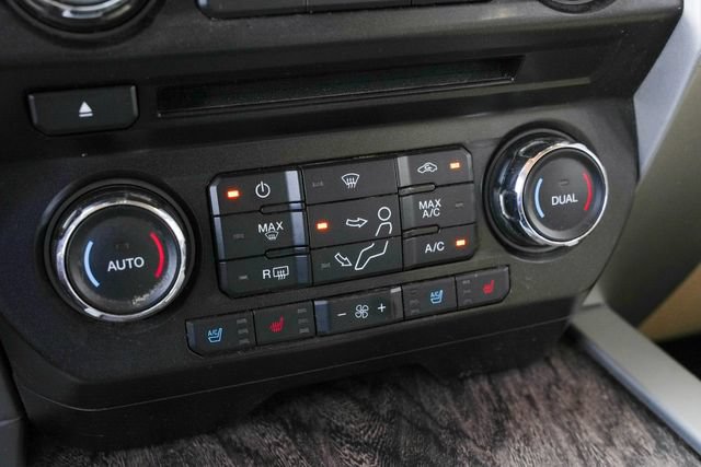 Used 2017 Ford F350 Lariat w/ Lariat Value Package AWD/4WD image 48