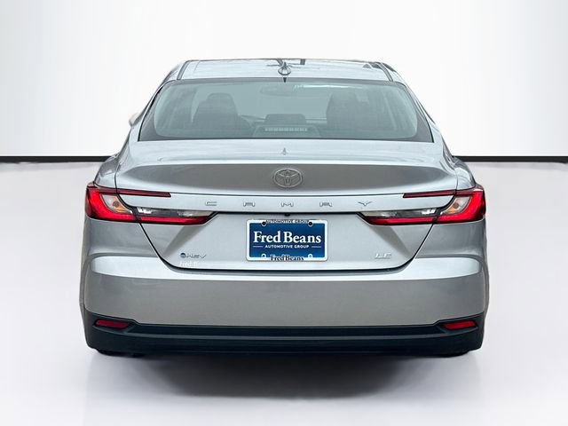 Used 2025 Toyota Camry LE image 6