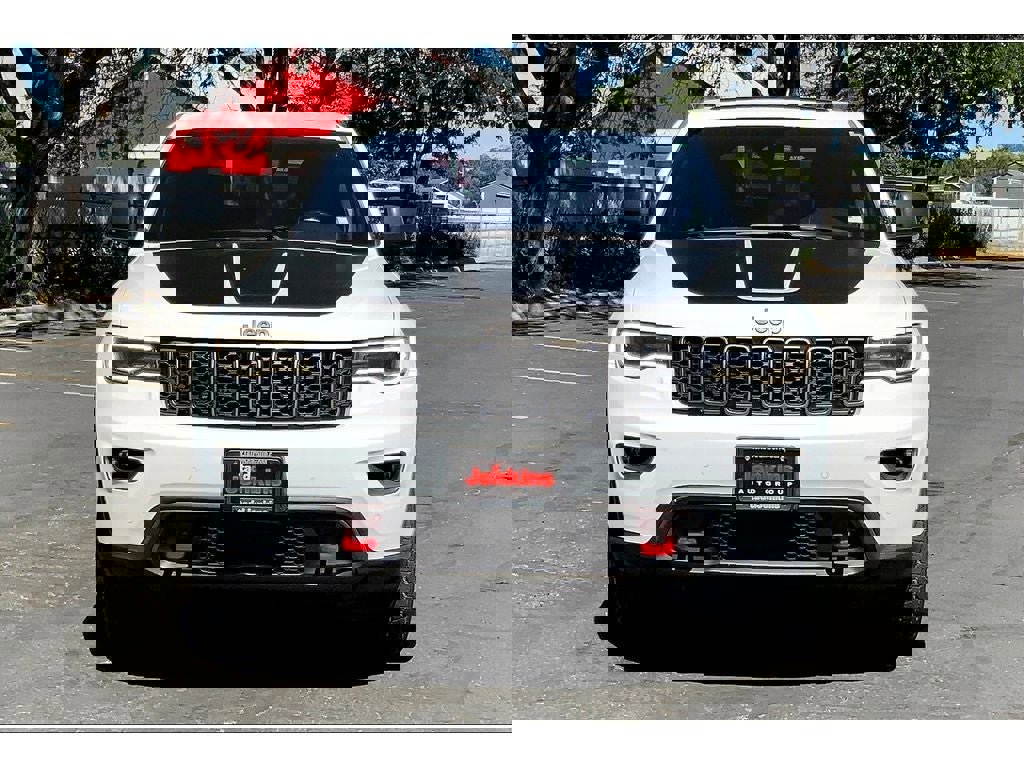 Used 2020 Jeep Grand Cherokee Trailhawk w/ Premium Lighting Group image 3