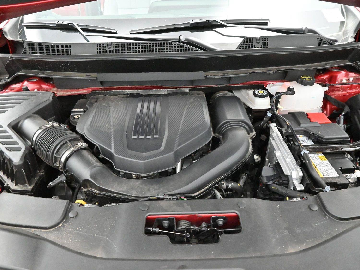 Used 2025 Chevrolet Traverse High Country AWD/4WD image 42