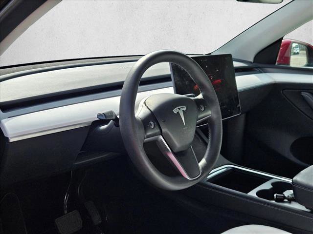 Used 2023 Tesla Model Y Long Range image 10