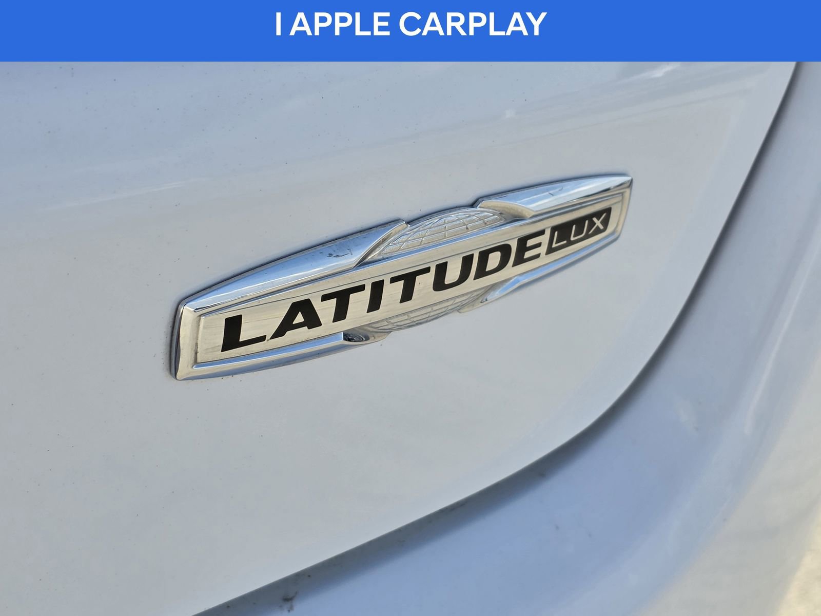 Used 2022 Jeep Compass Latitude image 11