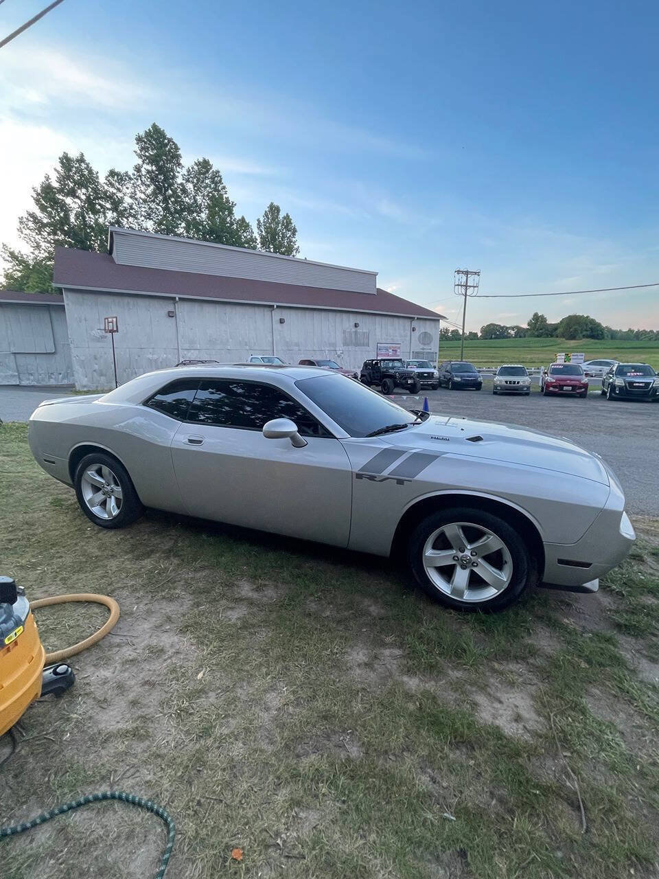Used 2010 Dodge Challenger R/T w/ Sound Group RWD image 6