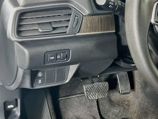 Used 2018 Honda Accord EX image 11