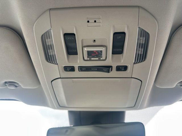 Used 2021 Toyota Highlander XLE image 25