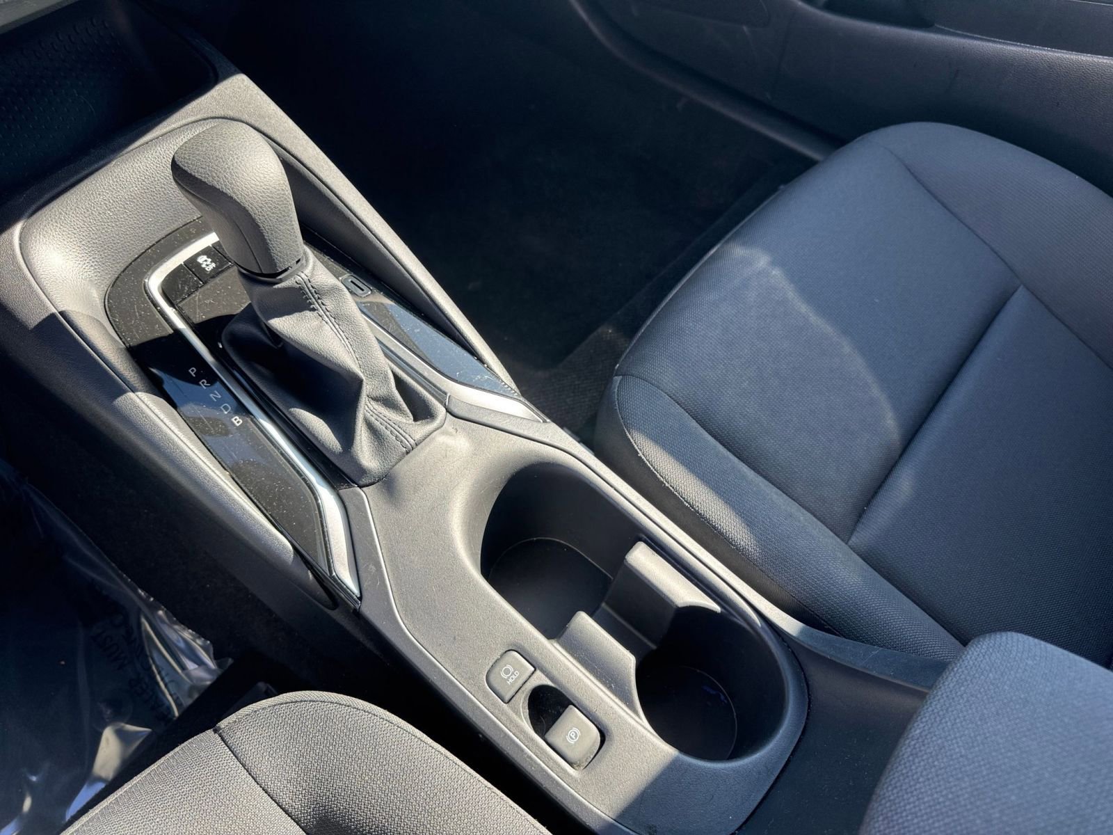 Used 2025 Toyota Corolla LE image 35