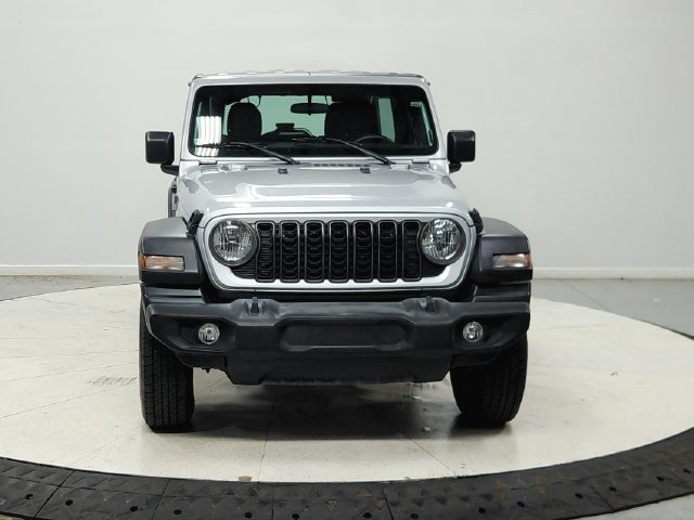 Used 2024 Jeep Wrangler Unlimited Sport AWD/4WD image 3