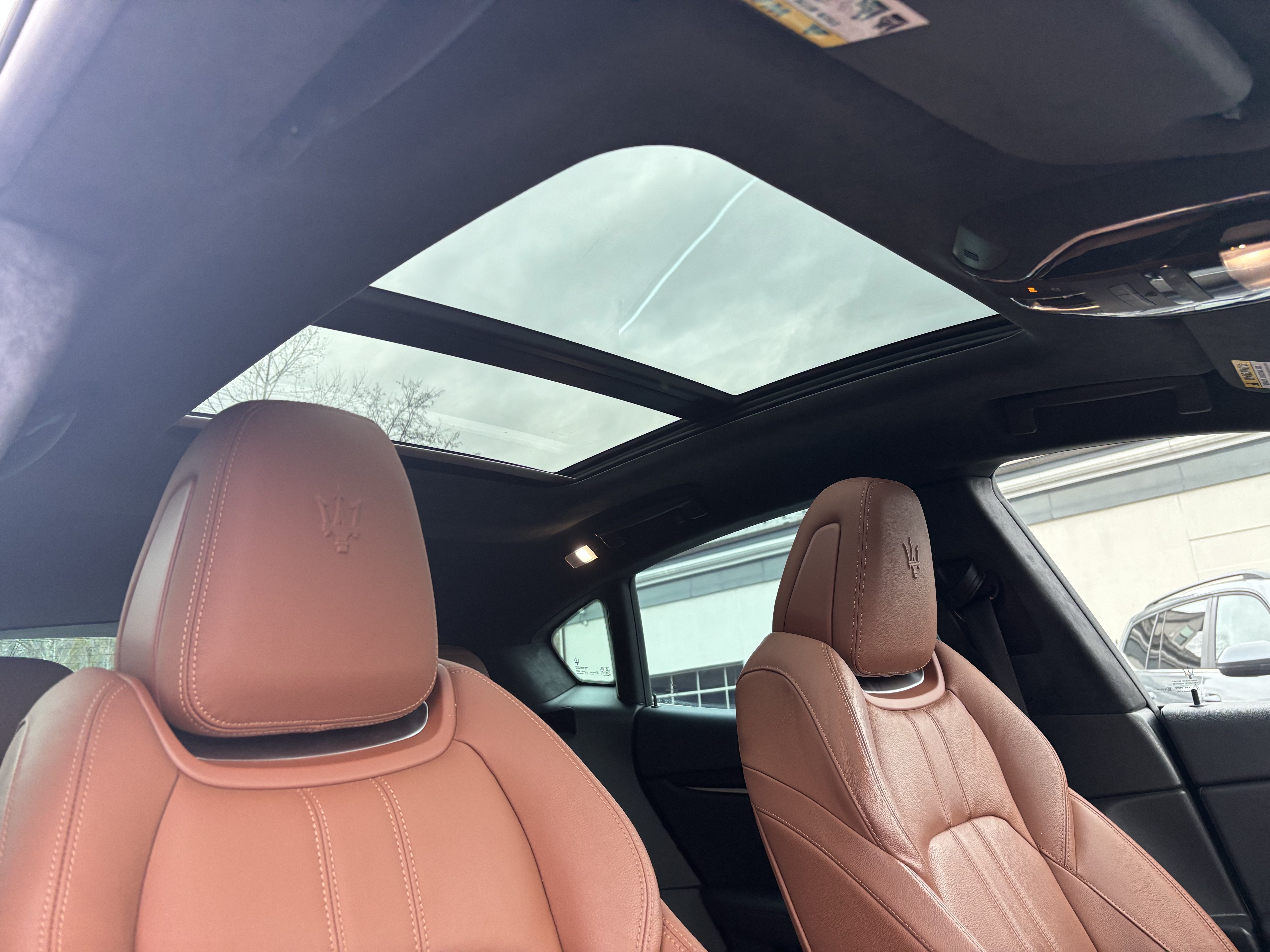 Used 2022 Maserati Levante Modena AWD/4WD image 22
