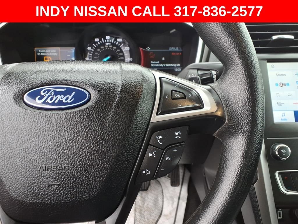 Used 2020 Ford Fusion SE image 15