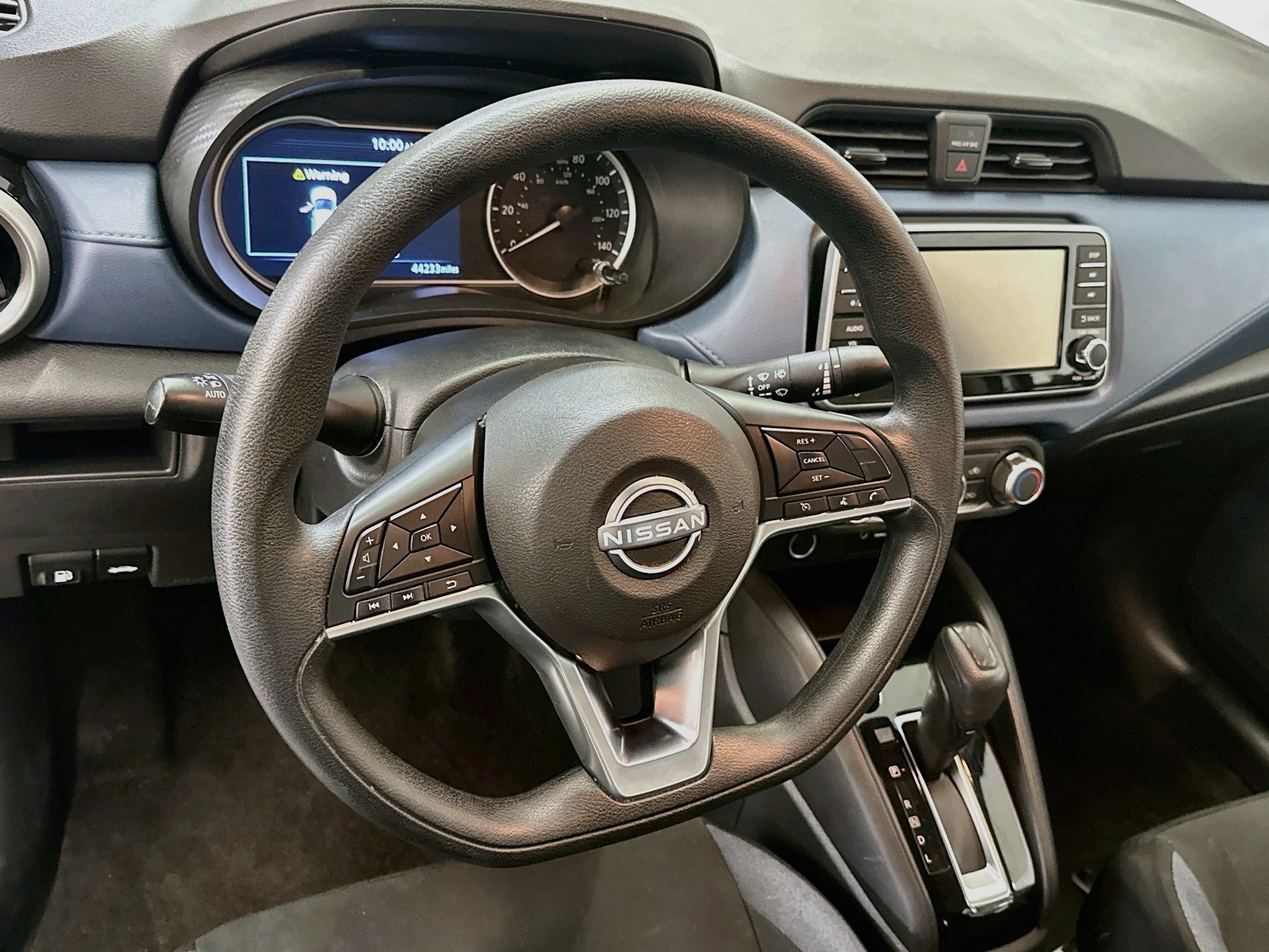 Used 2025 Nissan Versa SV FWD image 18