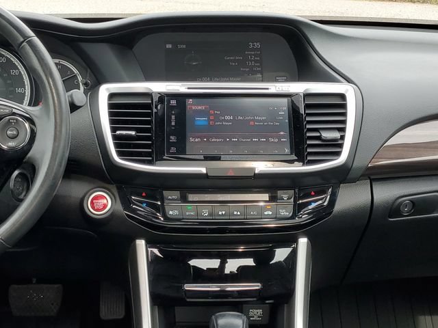 Used 2017 Honda Accord EX-L image 28