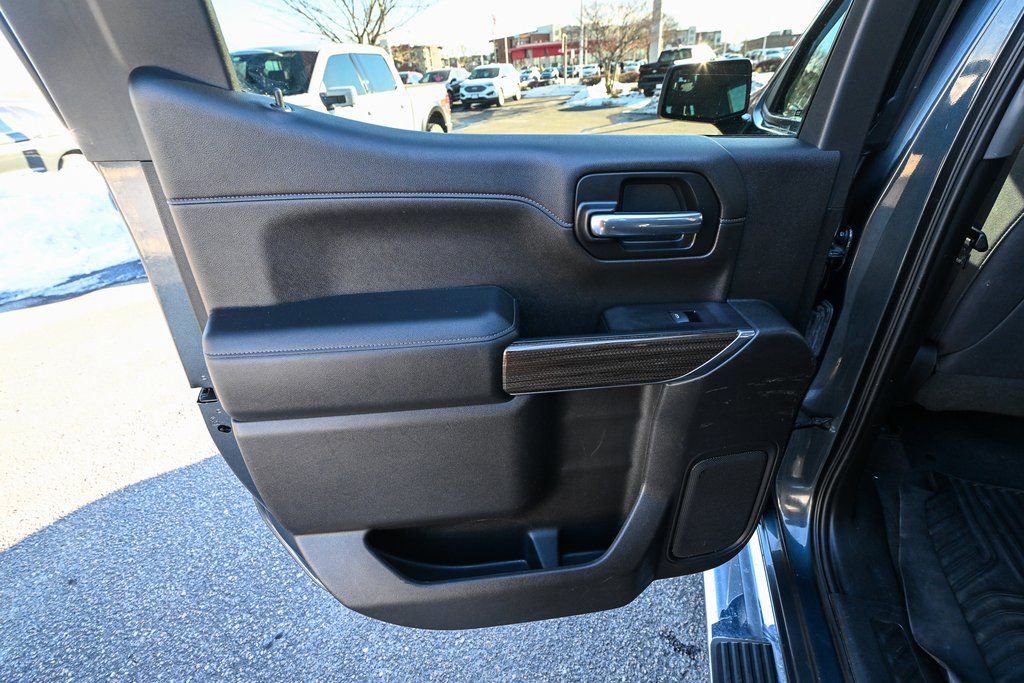 Used 2019 Chevrolet Silverado 1500 RST w/ All-Star Edition image 23