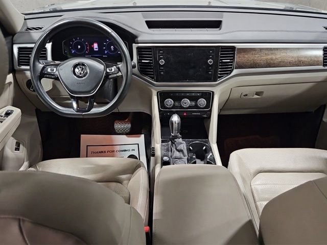Used 2019 Volkswagen Atlas SEL Premium AWD/4WD image 2