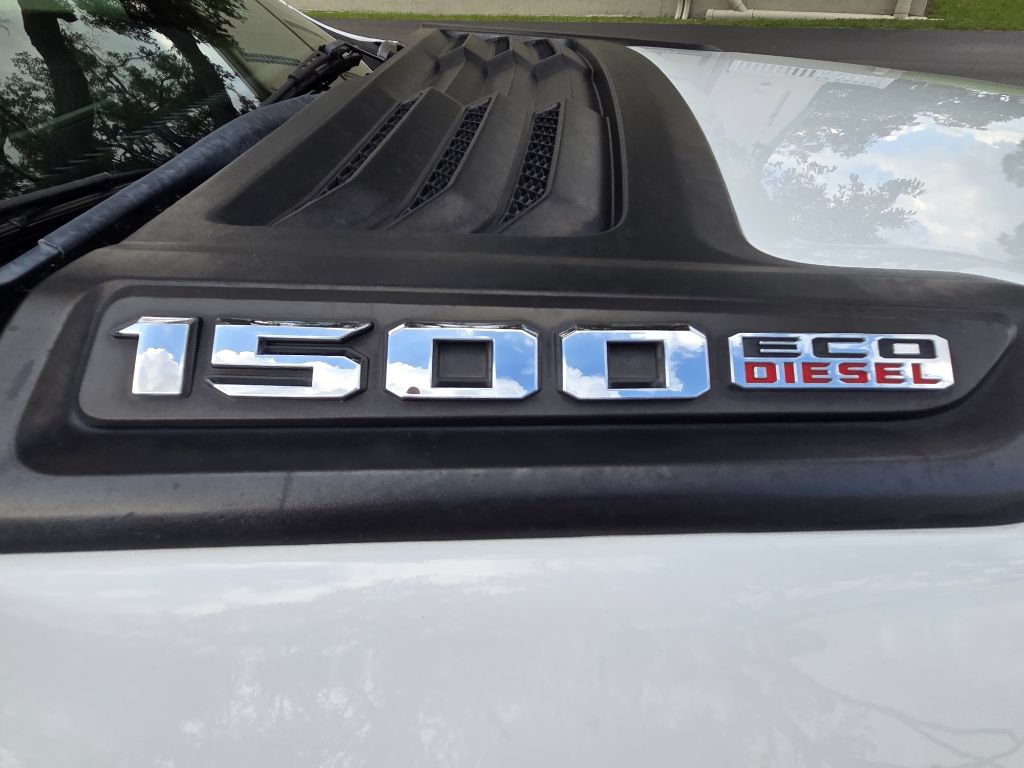 Used 2020 RAM 1500 Laramie w/ Sport Appearance Package RWD image 9