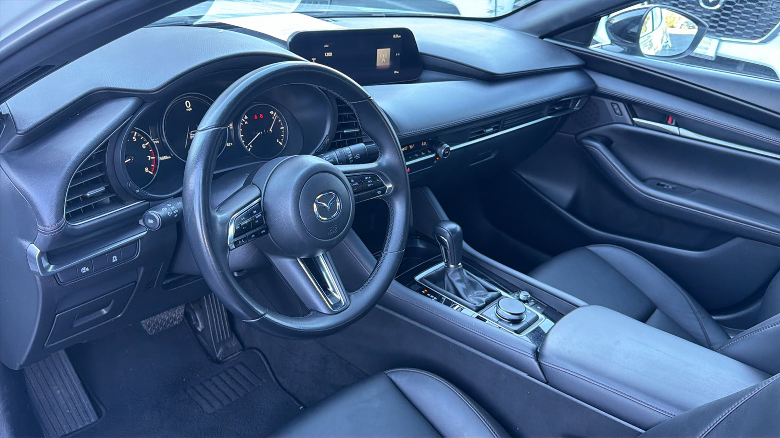 Certified 2025 MAZDA MAZDA3 s Sport image 12