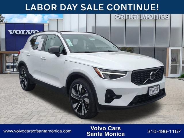 Certified 2023 Volvo XC40 B5 Plus w/ Protection Package Premier