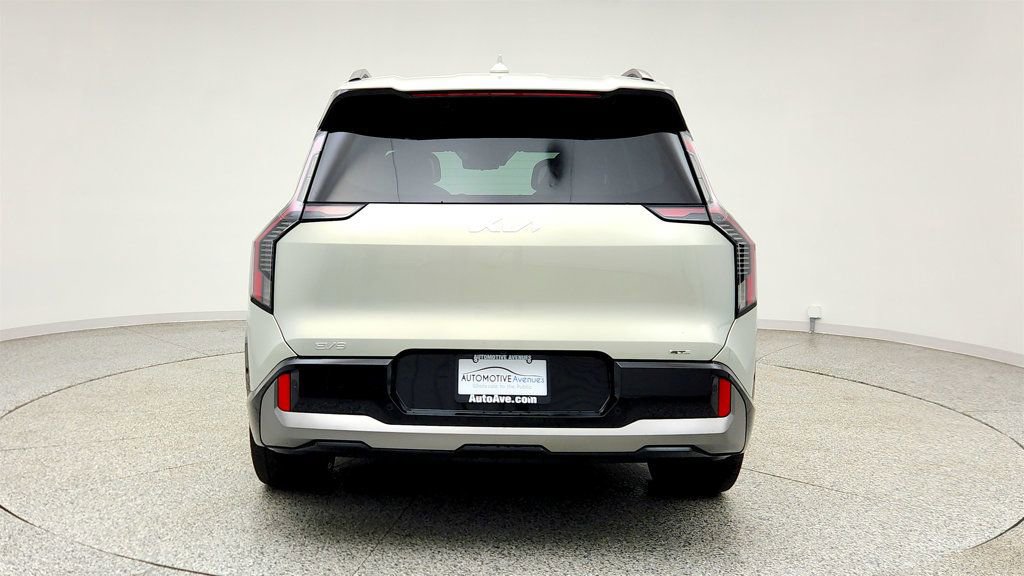 Used 2024 Kia EV9 GT-Line AWD/4WD image 6