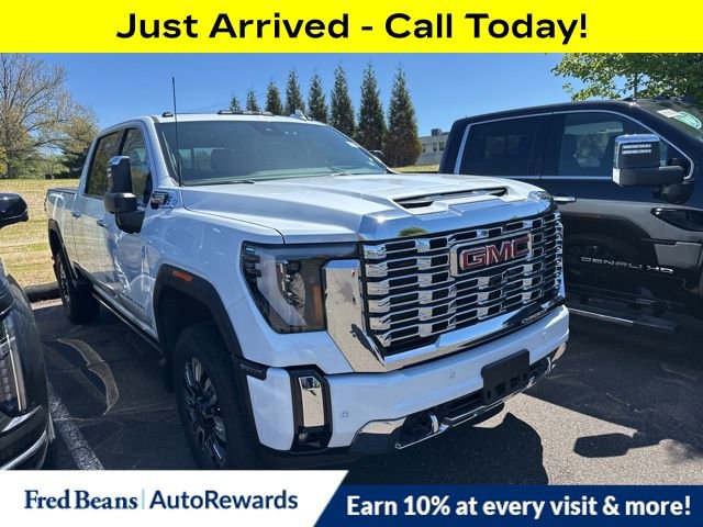 Used 2026 GMC Sierra 3500 Denali w/ Denali Reserve Package