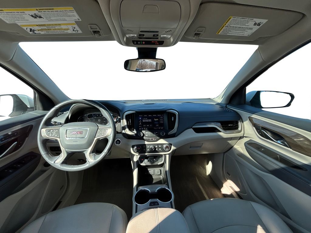 Used 2022 GMC Terrain Denali w/ Denali Premium Package AWD/4WD image 19