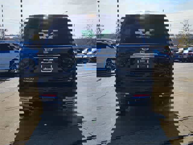 Used 2026 Cadillac Escalade Luxury w/ Touring Package image 6