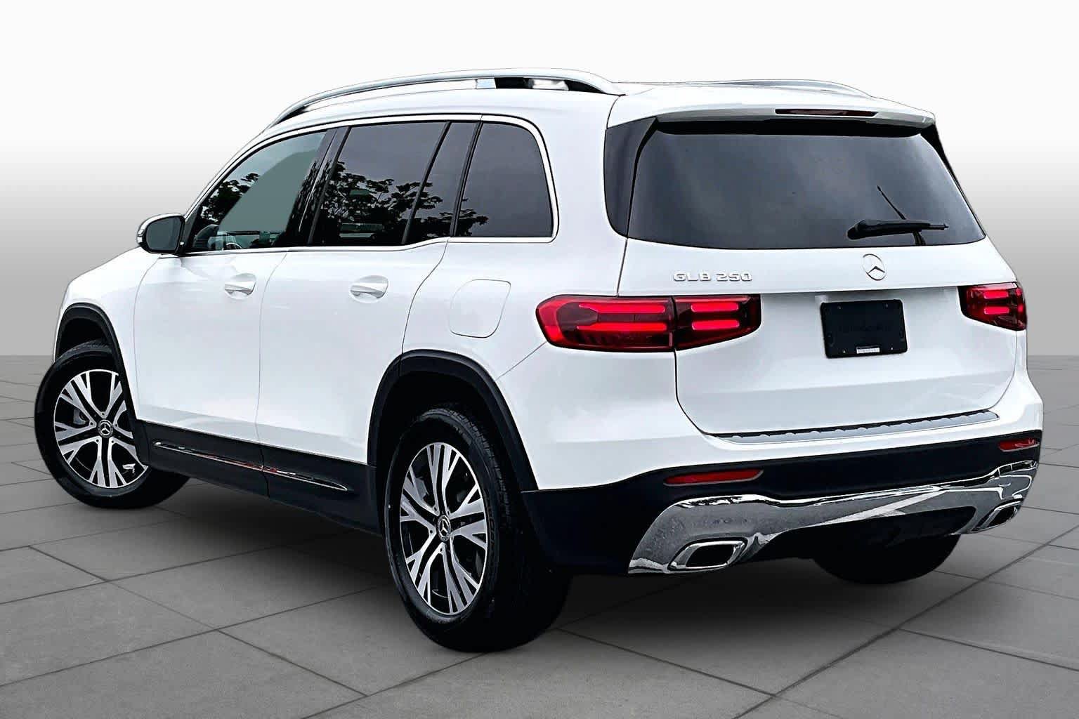 Certified 2026 Mercedes-Benz GLB 250 image 12