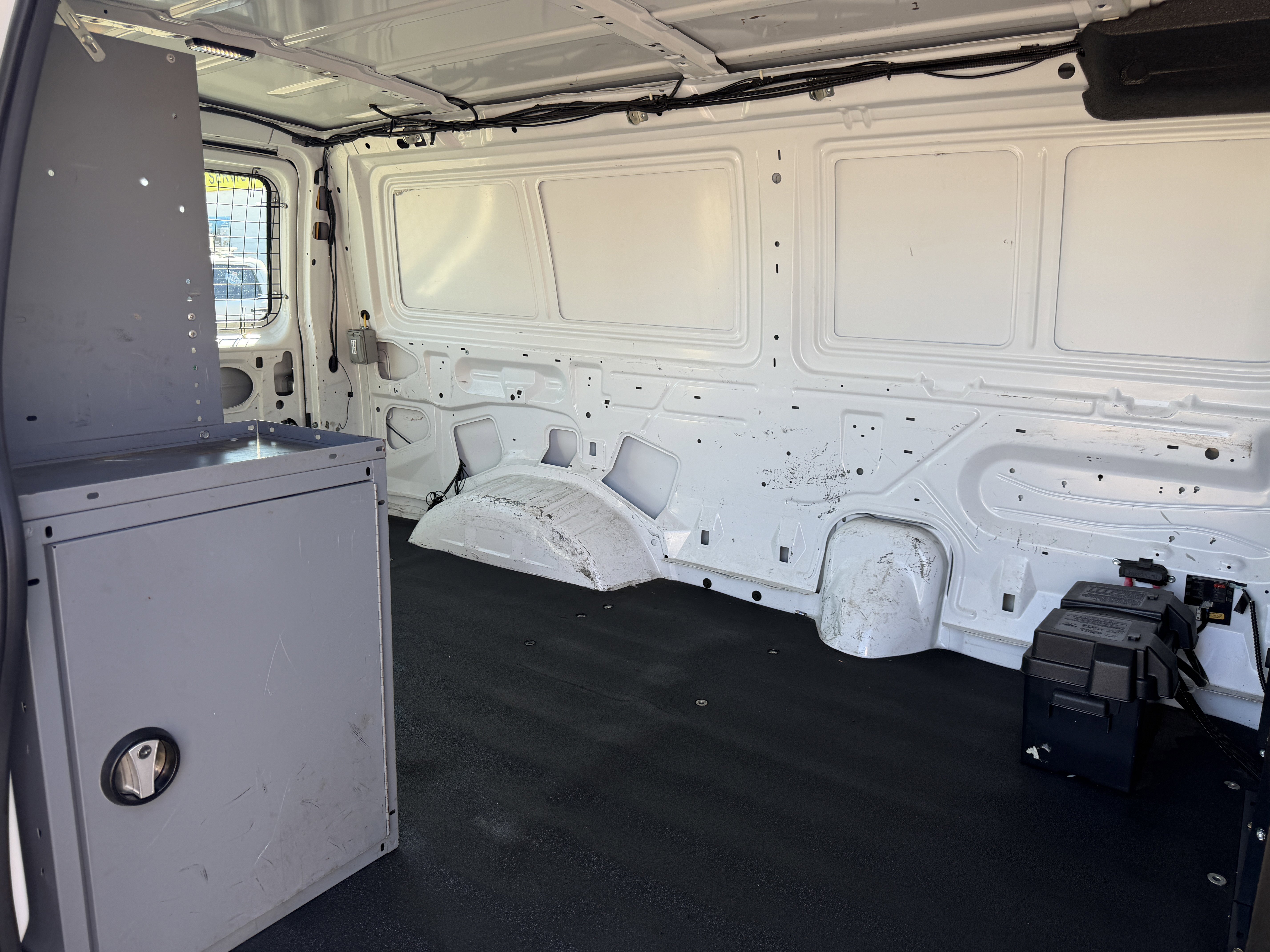 Used 2013 Ford E-150 and Econoline 150 RWD image 13