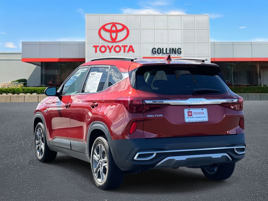 Used 2023 Kia Seltos S AWD/4WD image 4