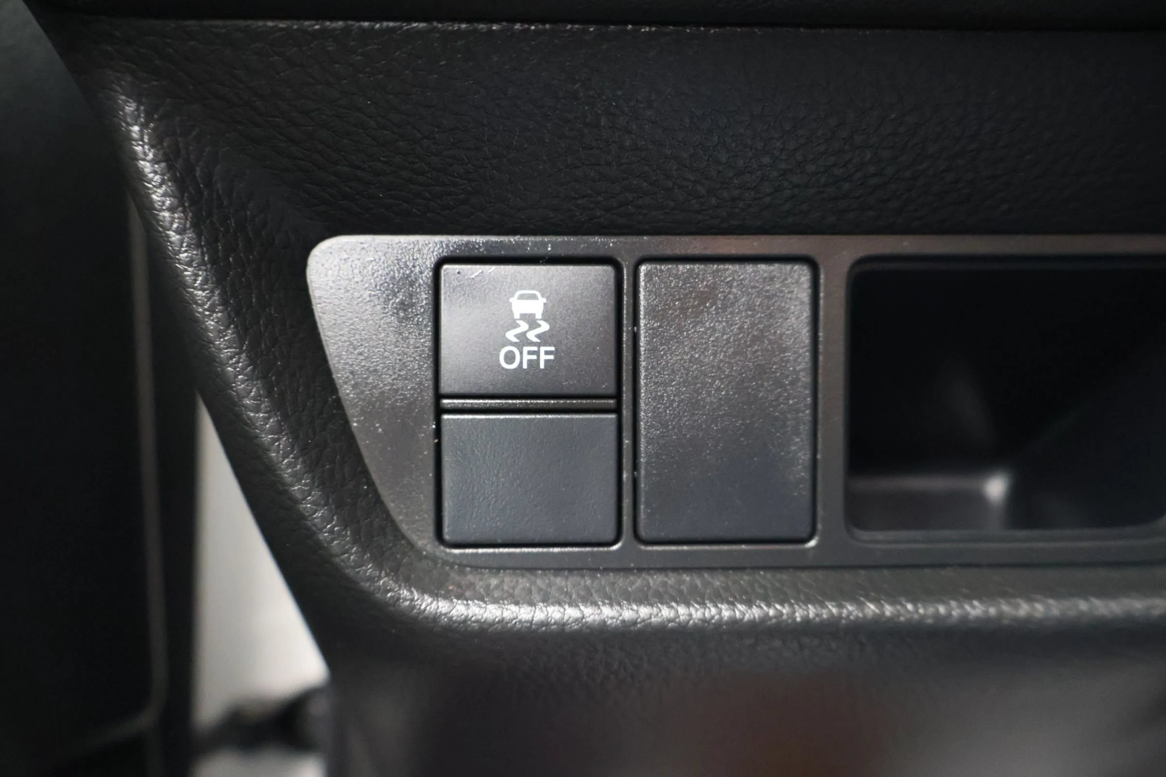 Used 2023 Honda HR-V EX-L image 23
