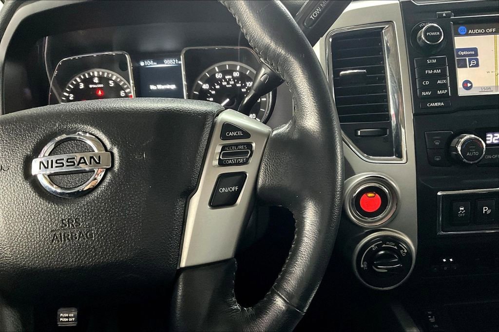 Used 2016 Nissan Titan PRO-4X AWD/4WD image 9