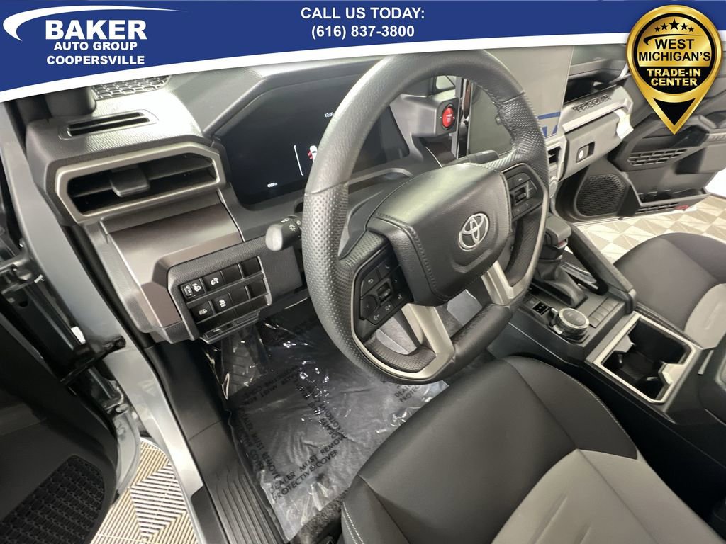 Used 2024 Toyota Tacoma TRD Sport image 11
