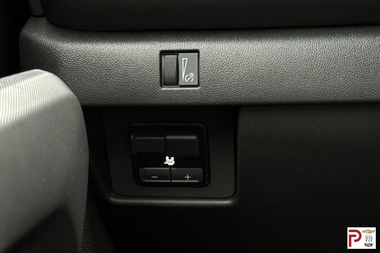 Used 2024 Chevrolet Colorado LT w/ LT Convenience Package III image 33