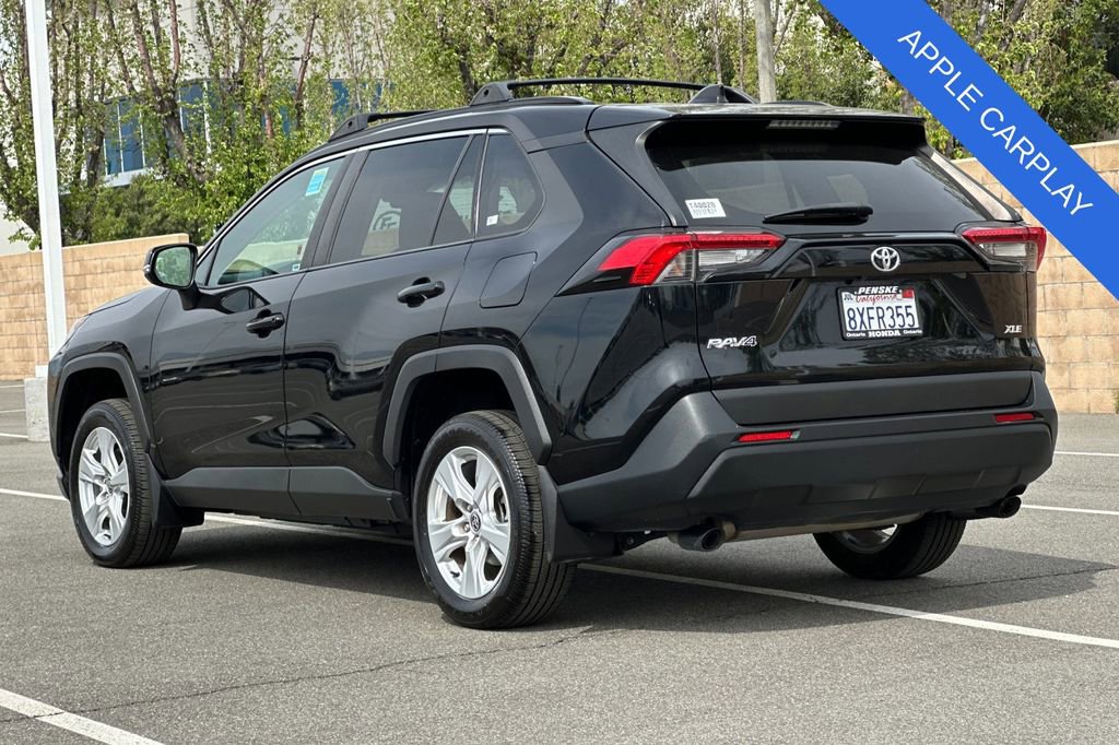 Used 2021 Toyota RAV4 XLE w/ Carpet Mat Package (TMS) image 6