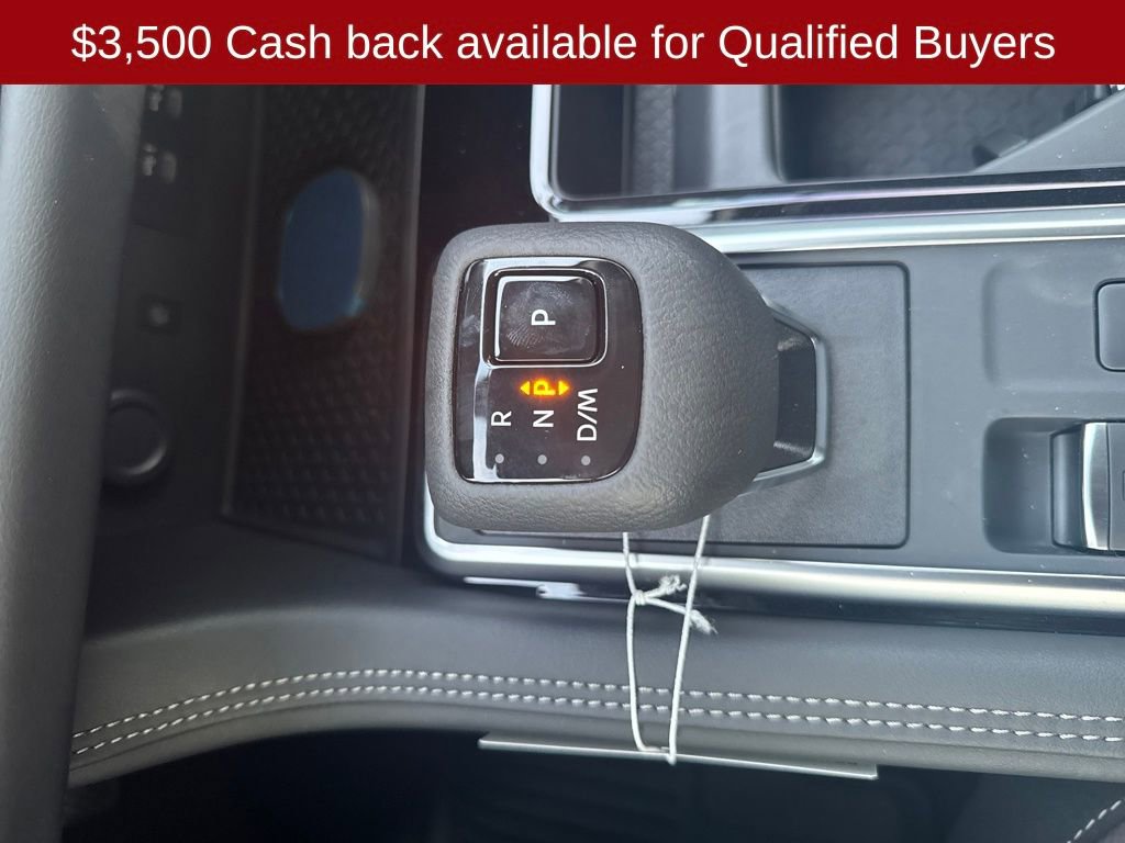 New 2026 Nissan Pathfinder Platinum image 25