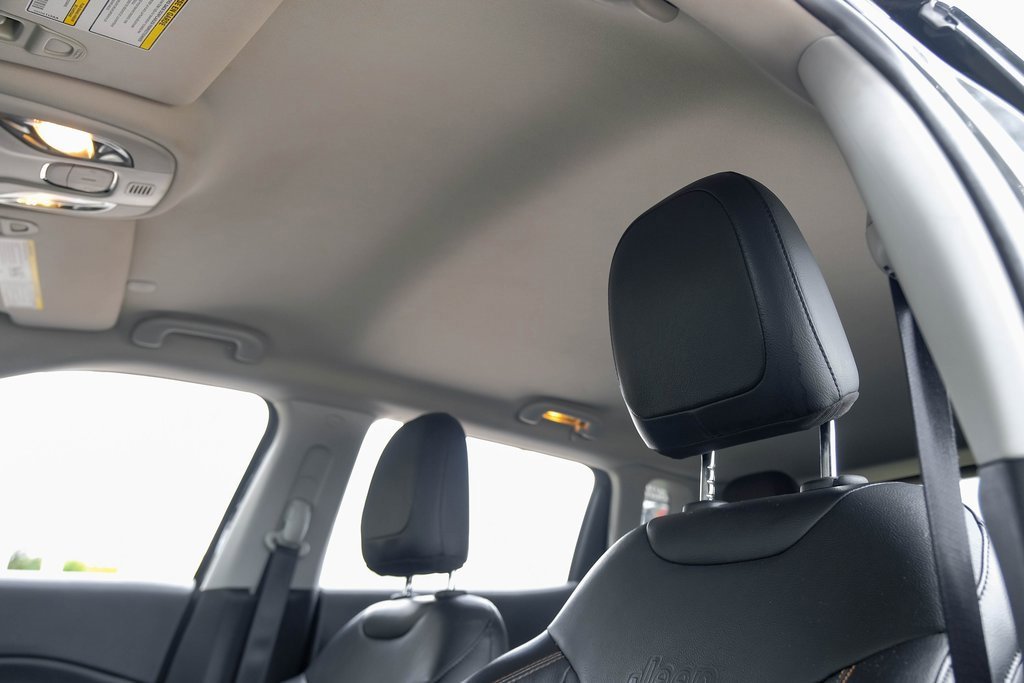 Used 2021 Jeep Compass Limited image 41