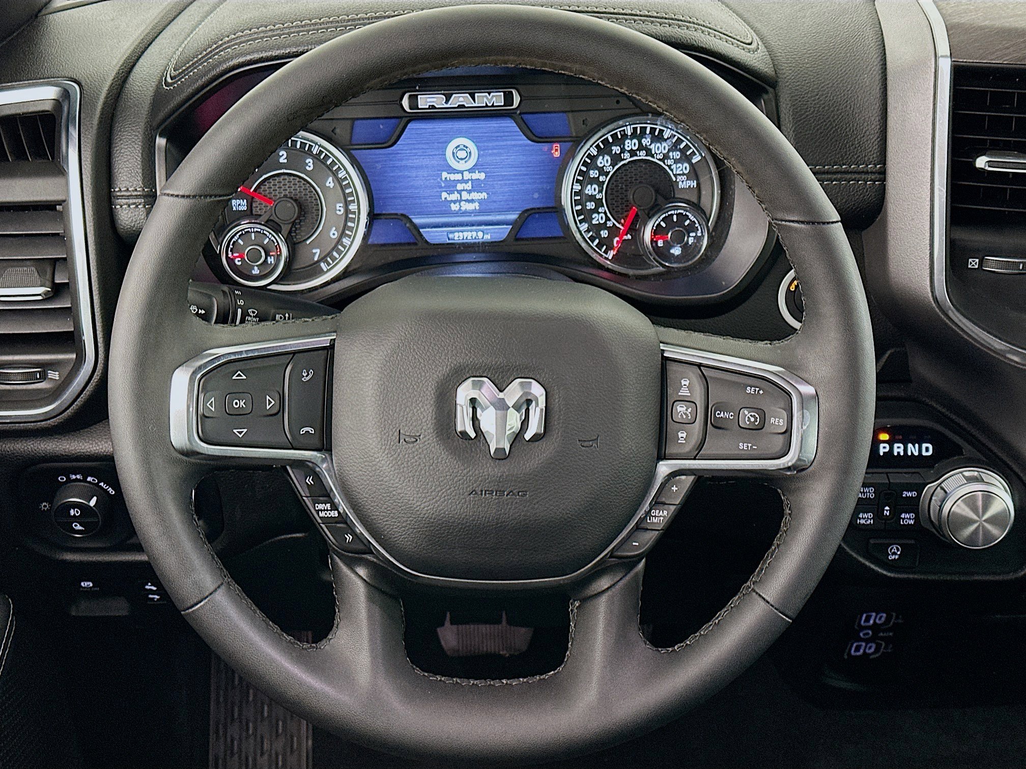 Used 2025 RAM 1500 Laramie image 18