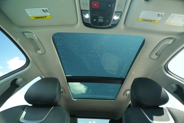Used 2022 Hyundai Tucson Limited AWD/4WD image 12
