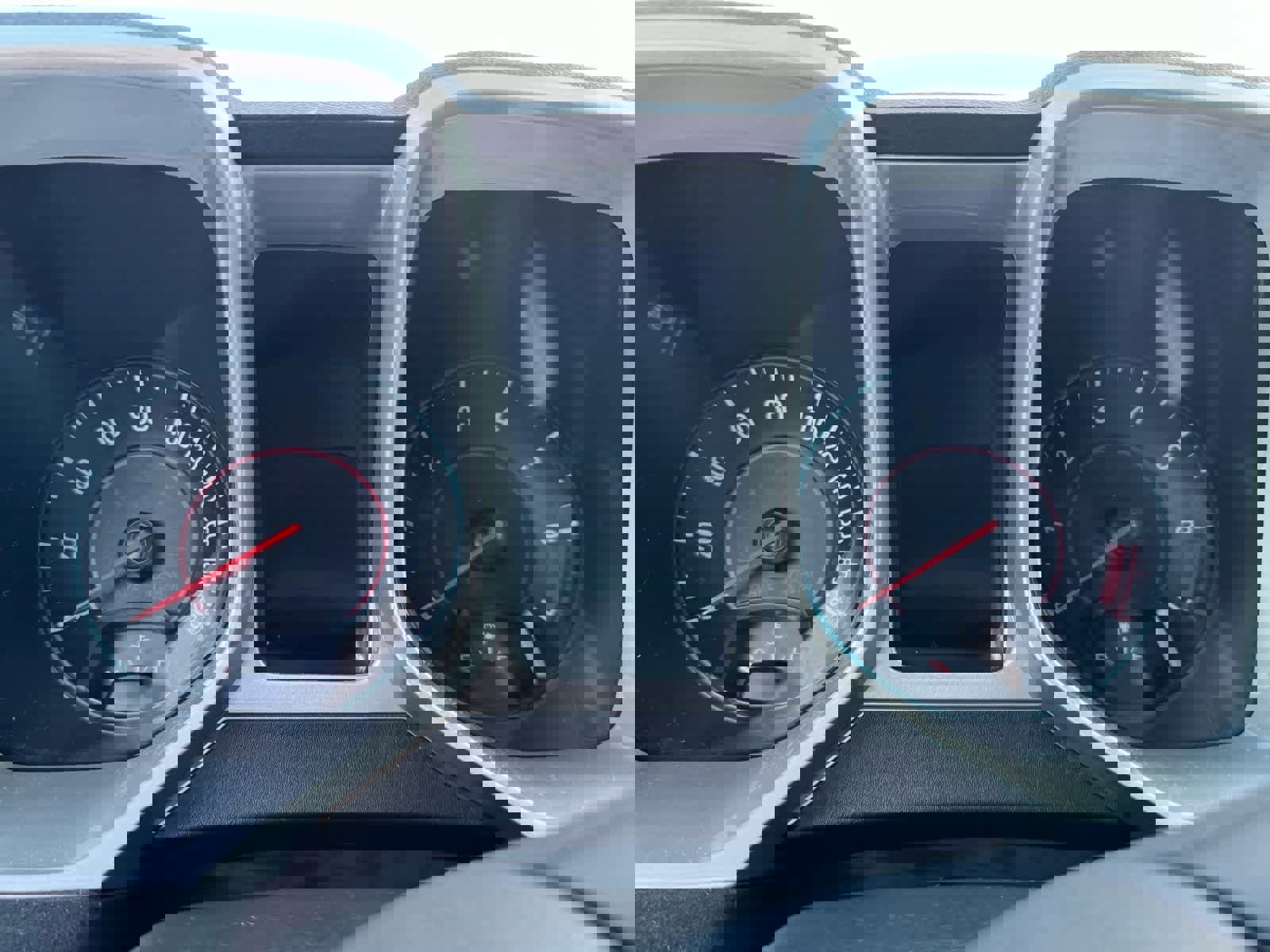 Used 2013 Chevrolet Camaro ZL1 image 13