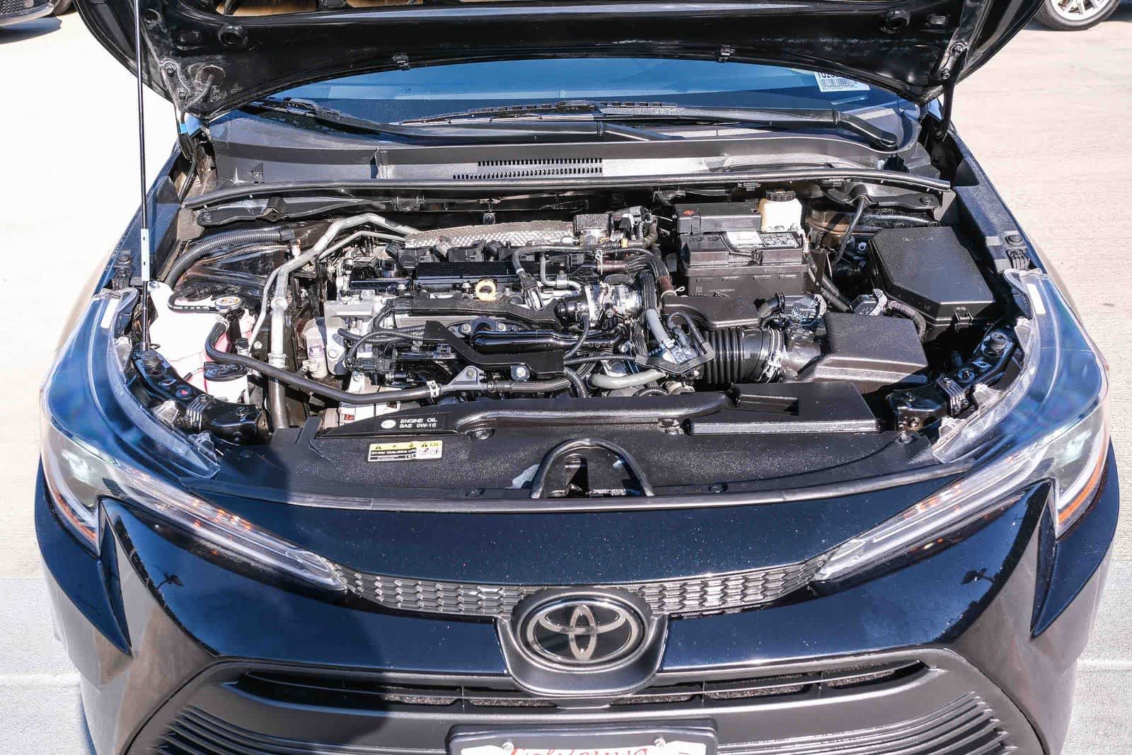 Used 2023 Toyota Corolla LE FWD image 29