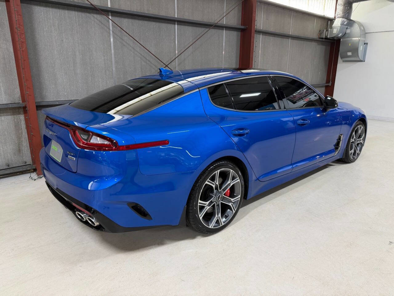Used 2021 Kia Stinger GT2 image 24