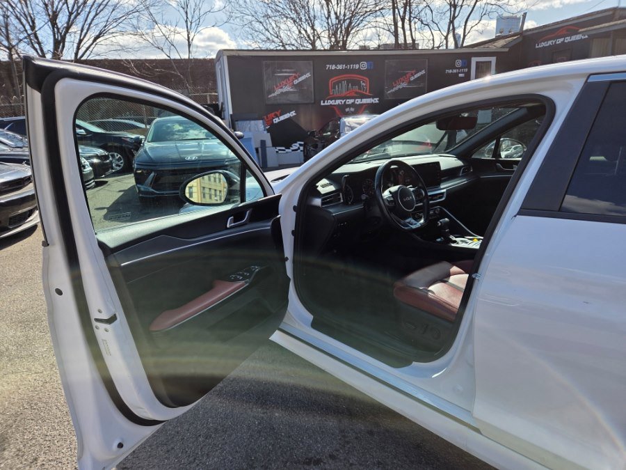 Used 2023 Kia K5 GT-Line image 8