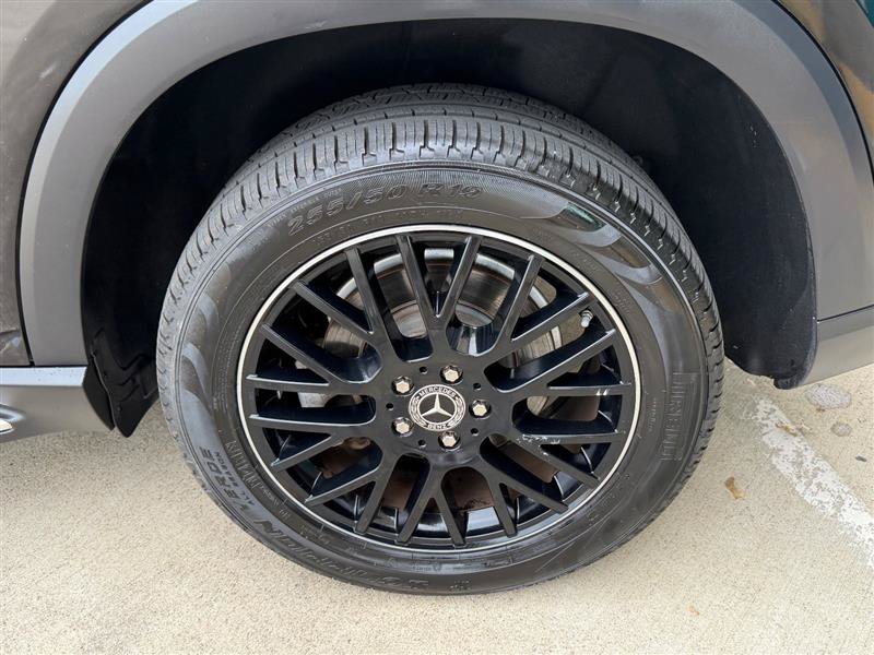 Used 2020 Mercedes-Benz GLE 350 4MATIC image 25