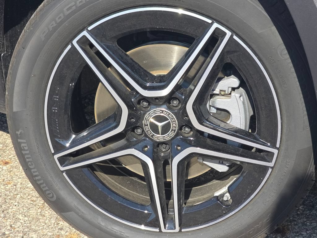 New 2026 Mercedes-Benz GLB 250 4MATIC image 9