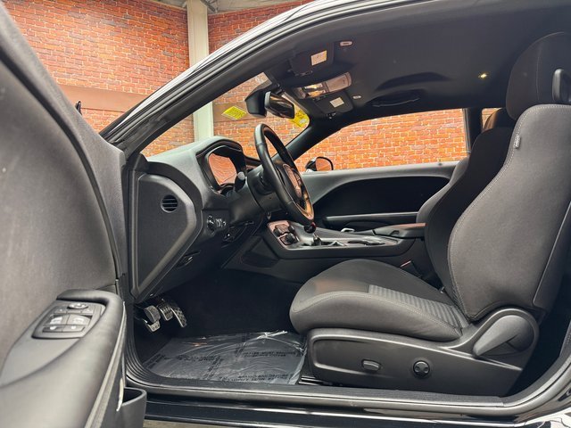 Used 2023 Dodge Challenger R/T w/ T/A Package image 21