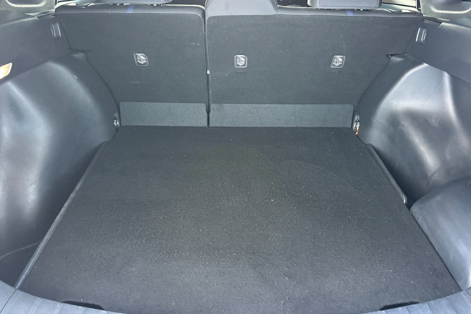 Used 2023 Toyota Corolla Cross S w/ Moonroof Package image 15