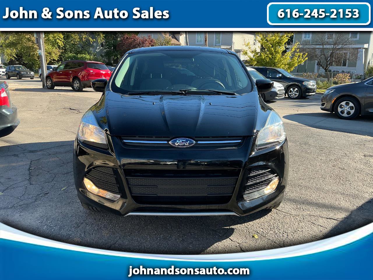 Used 2016 Ford Escape SE w/ SE Cold Weather Package image 1