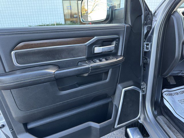 Used 2022 RAM 3500 Laramie image 17