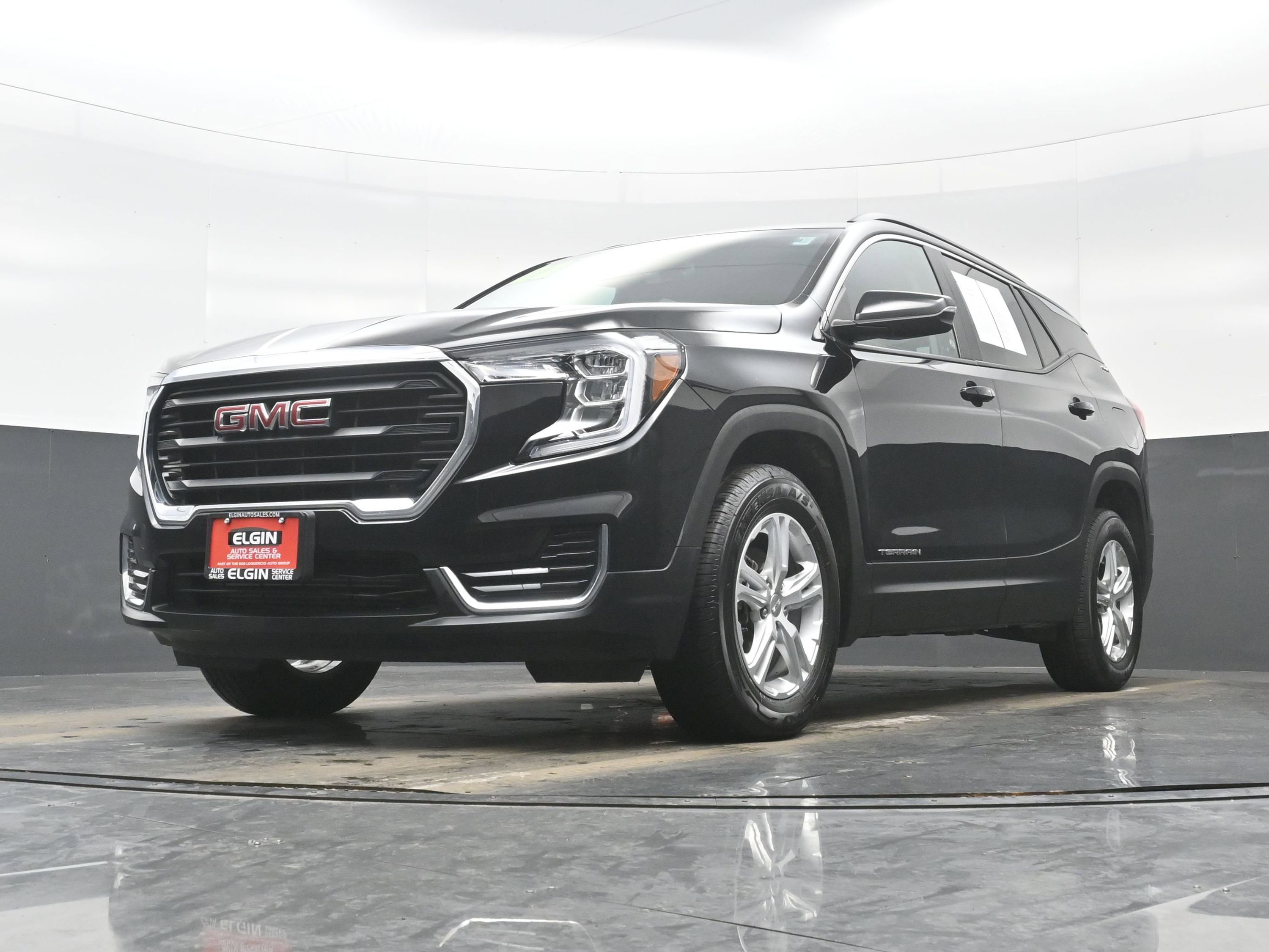 Used 2022 GMC Terrain SLE w/ Driver Convenience Package image 24