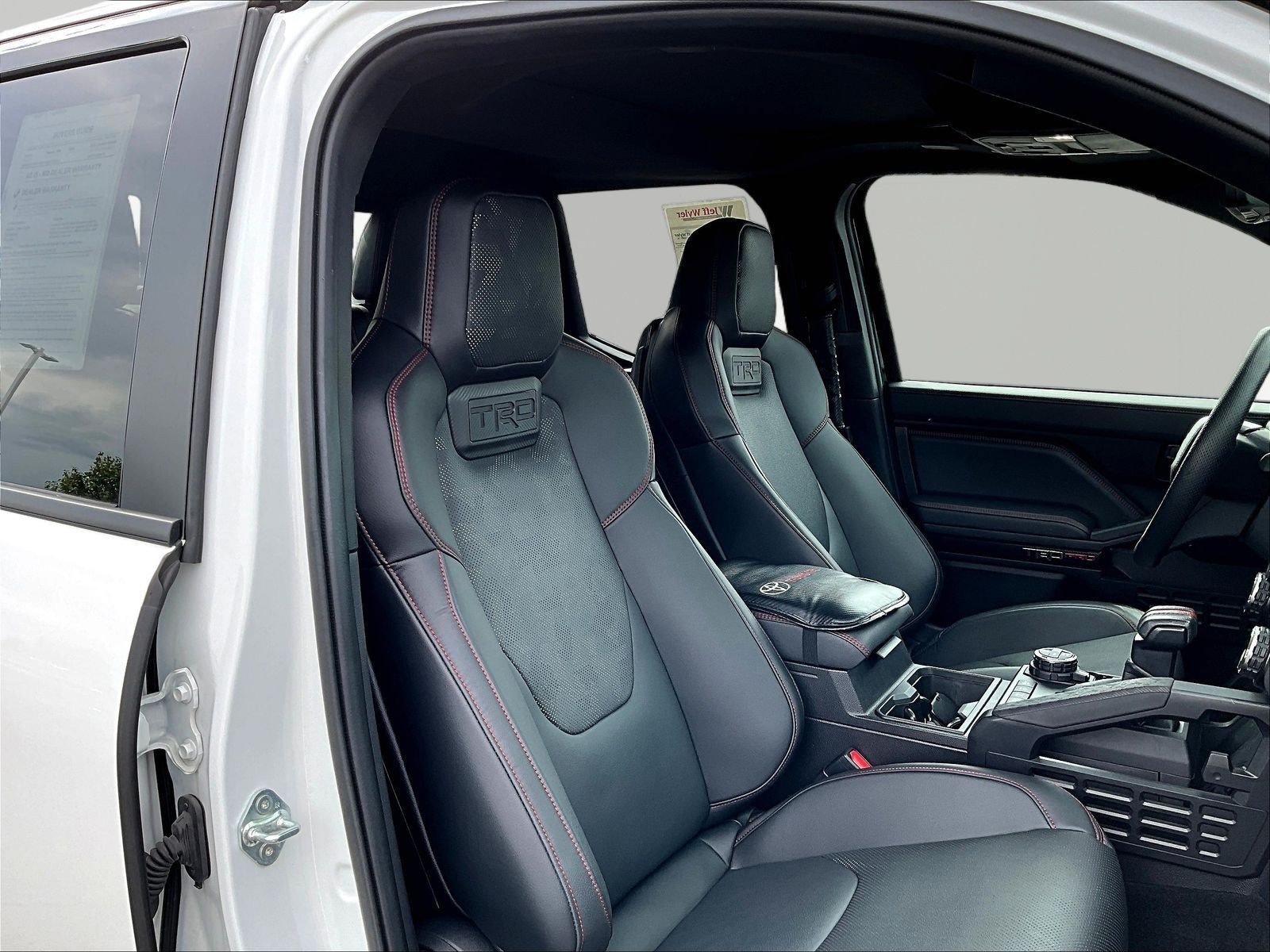 Used 2024 Toyota Tacoma TRD Pro AWD/4WD image 28
