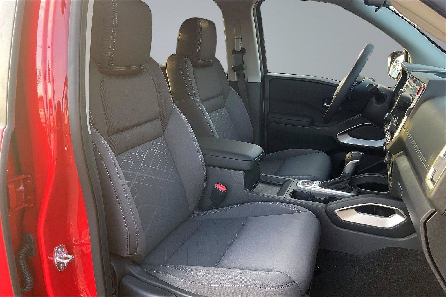 New 2027 Nissan Frontier SV w/ SV Convenience Package AWD/4WD image 9